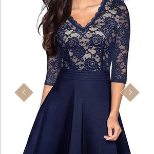 Midi blue lace dress